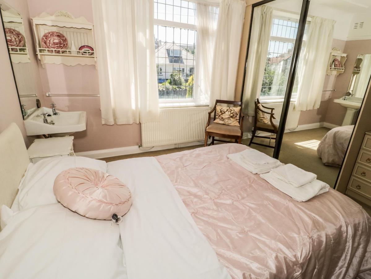 Burwood Villa Colwyn Bay Luaran gambar